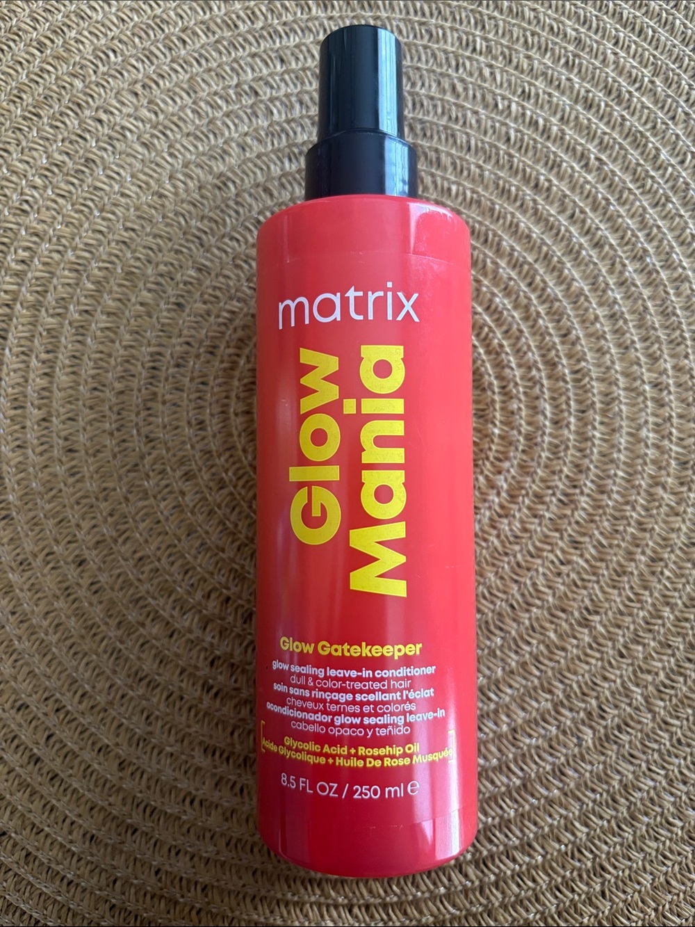 Matix Glow Mania Leave-In Glow Gatekeeper Spray - NEVER USED